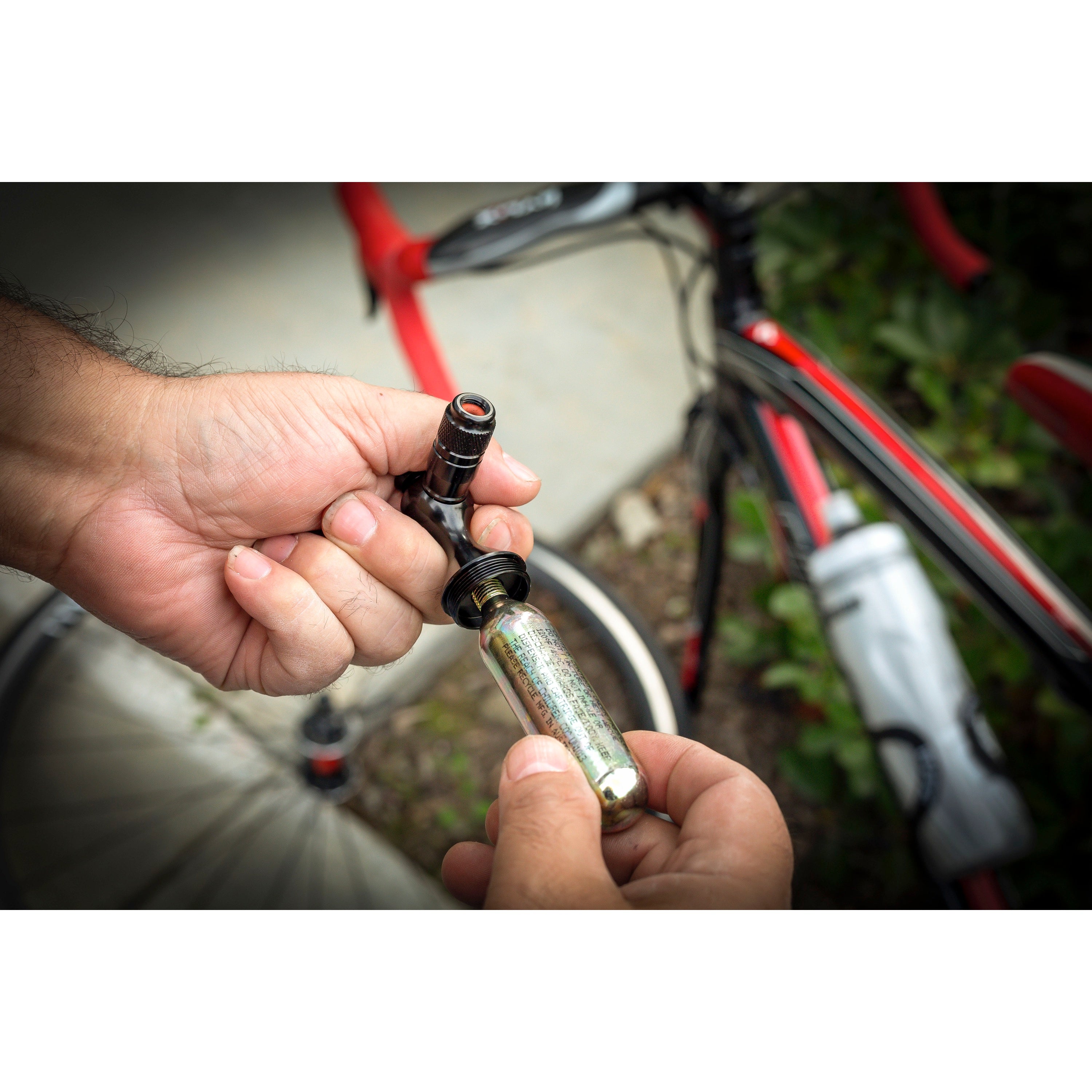 Speedy CO2 Tire Inflator