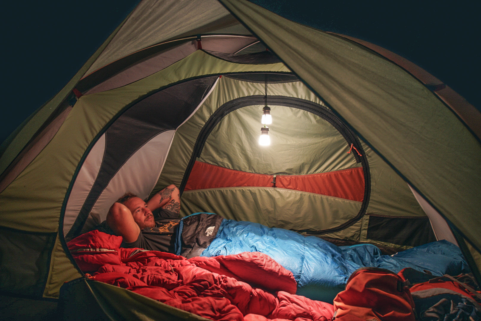 Top 5 Must-Have Outdoor Gear Pieces for Camping and Backpacking